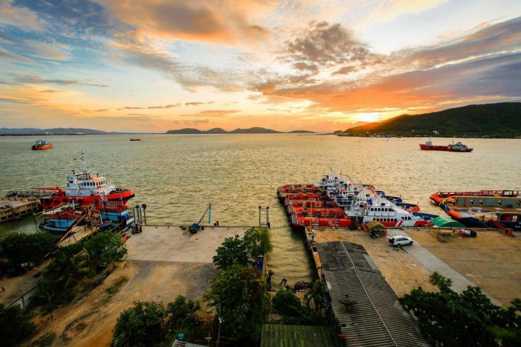 Lake Inn Hotel Songkhla Exterior foto